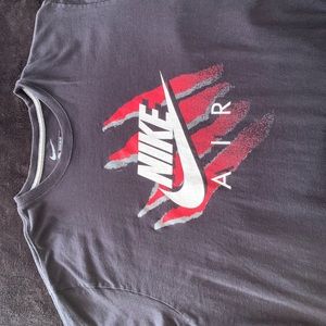 Nike Air T-Shirt. Fits like XL